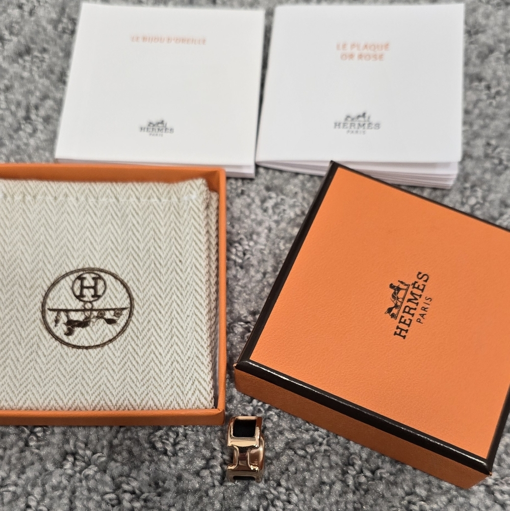 Hermes Brand New Ear Cuff